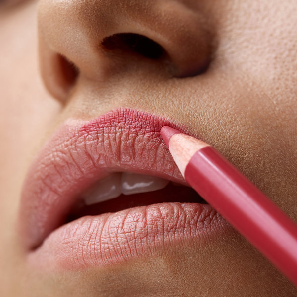 Научи се да се гримираш като професионалист: гримиране на устните